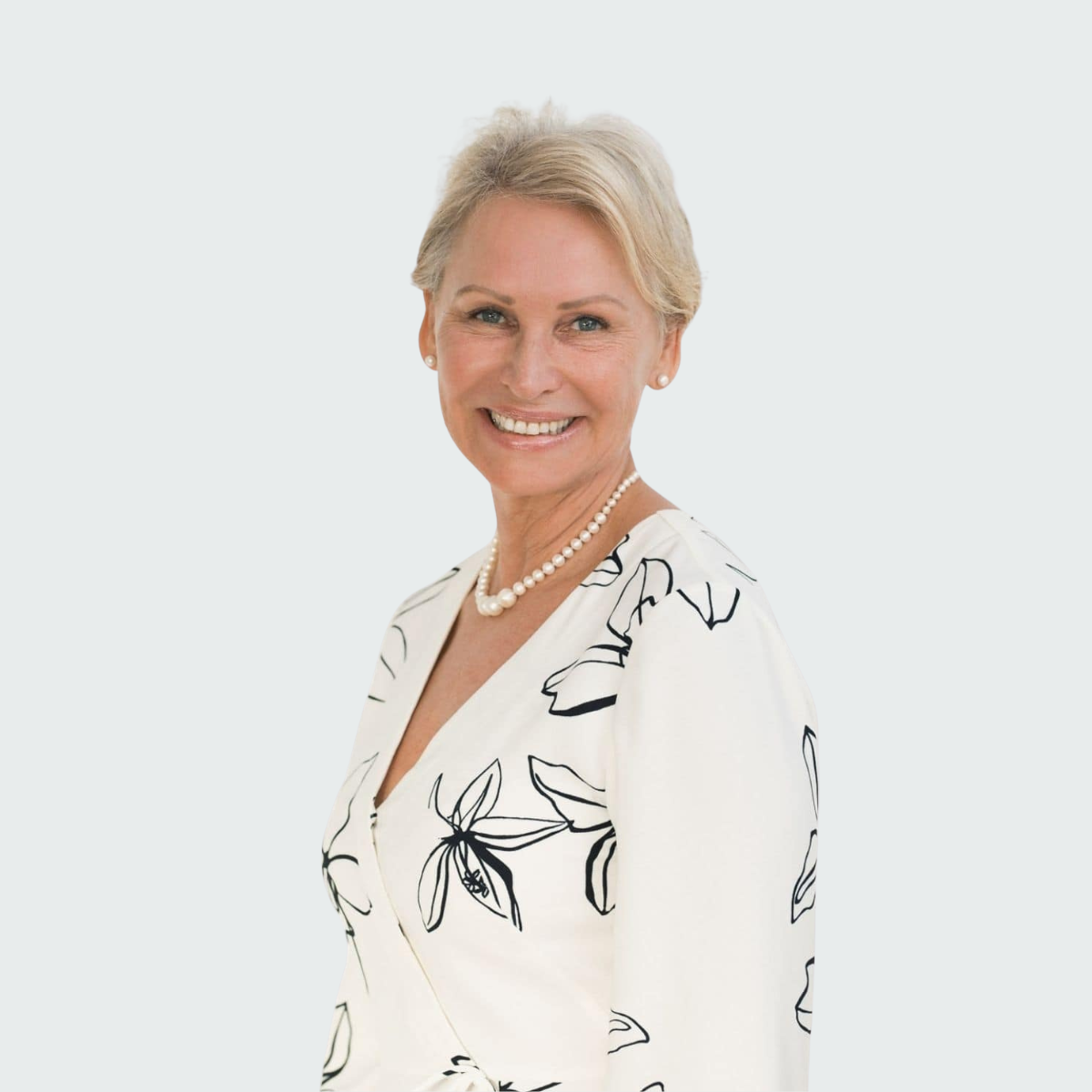 Dr Georgina Konrat — cosmetic doctor and developer of the DOVE Surgical Technique